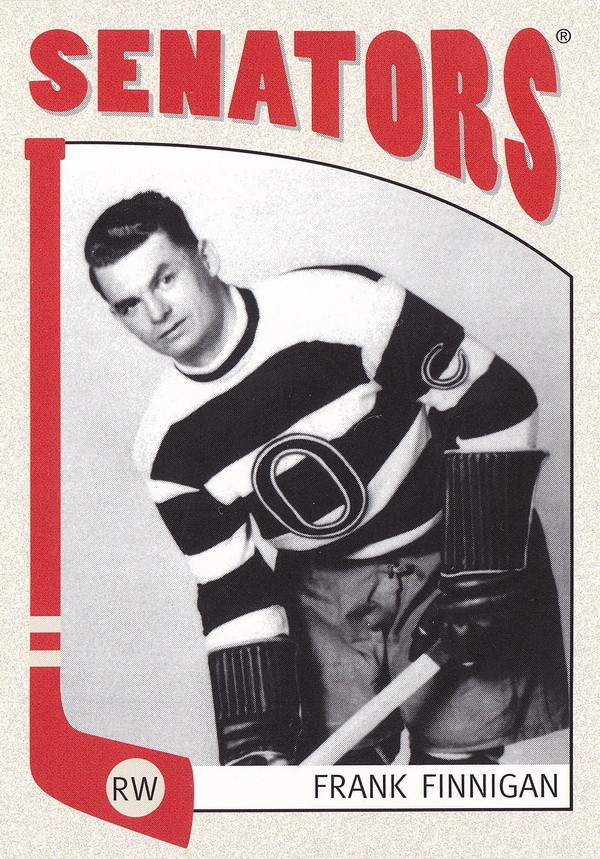 Hockey card Pat Elynuik