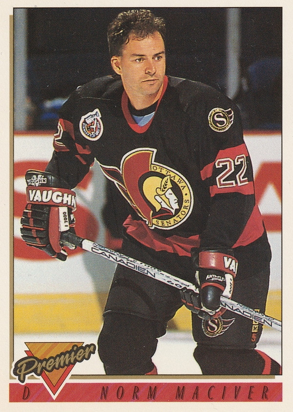 Hockey card Norm Maciver