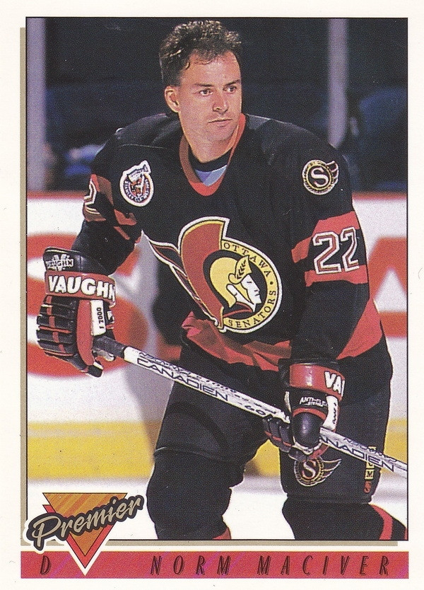 Hockey card Norm Maciver