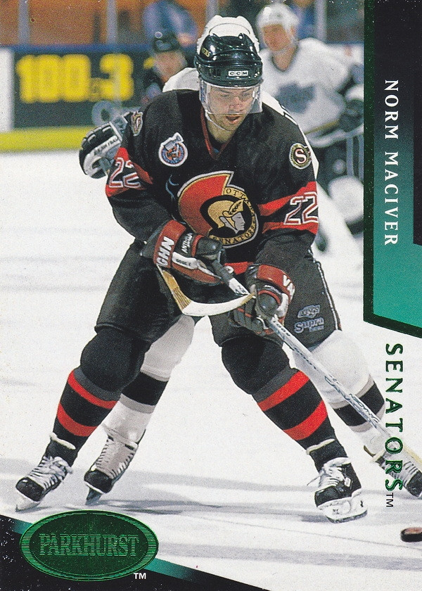 Hockey card Norm Maciver