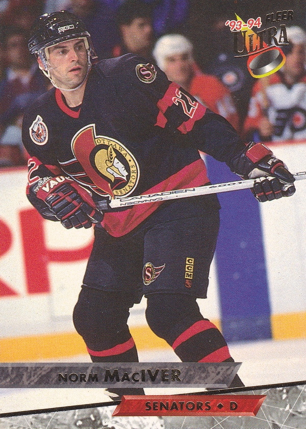 Hockey card Norm Maciver