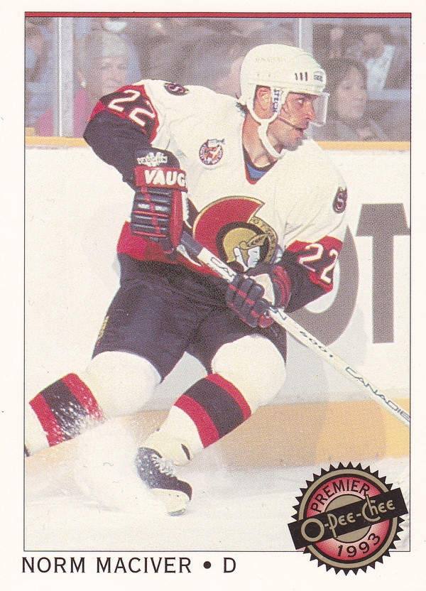 Hockey card Norm Maciver