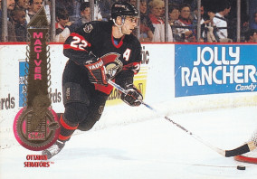 Hockey card Norm Maciver