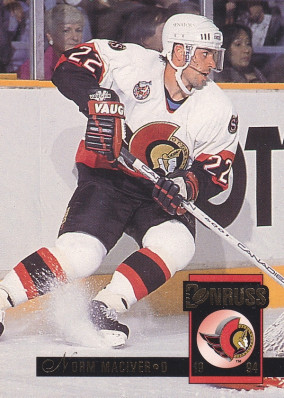 Hockey card Norm Maciver